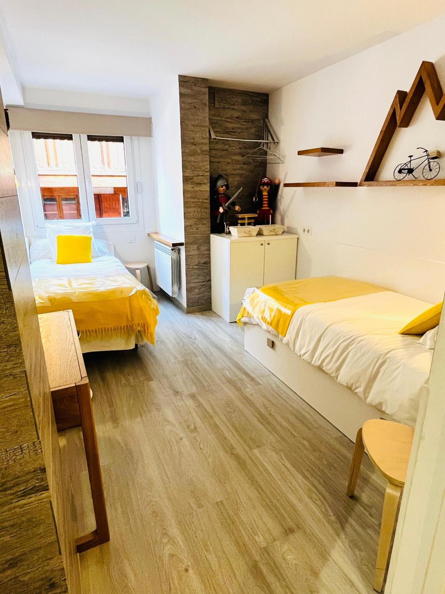 Up Benasque Flor De Nieve Apartman Kültér fotó