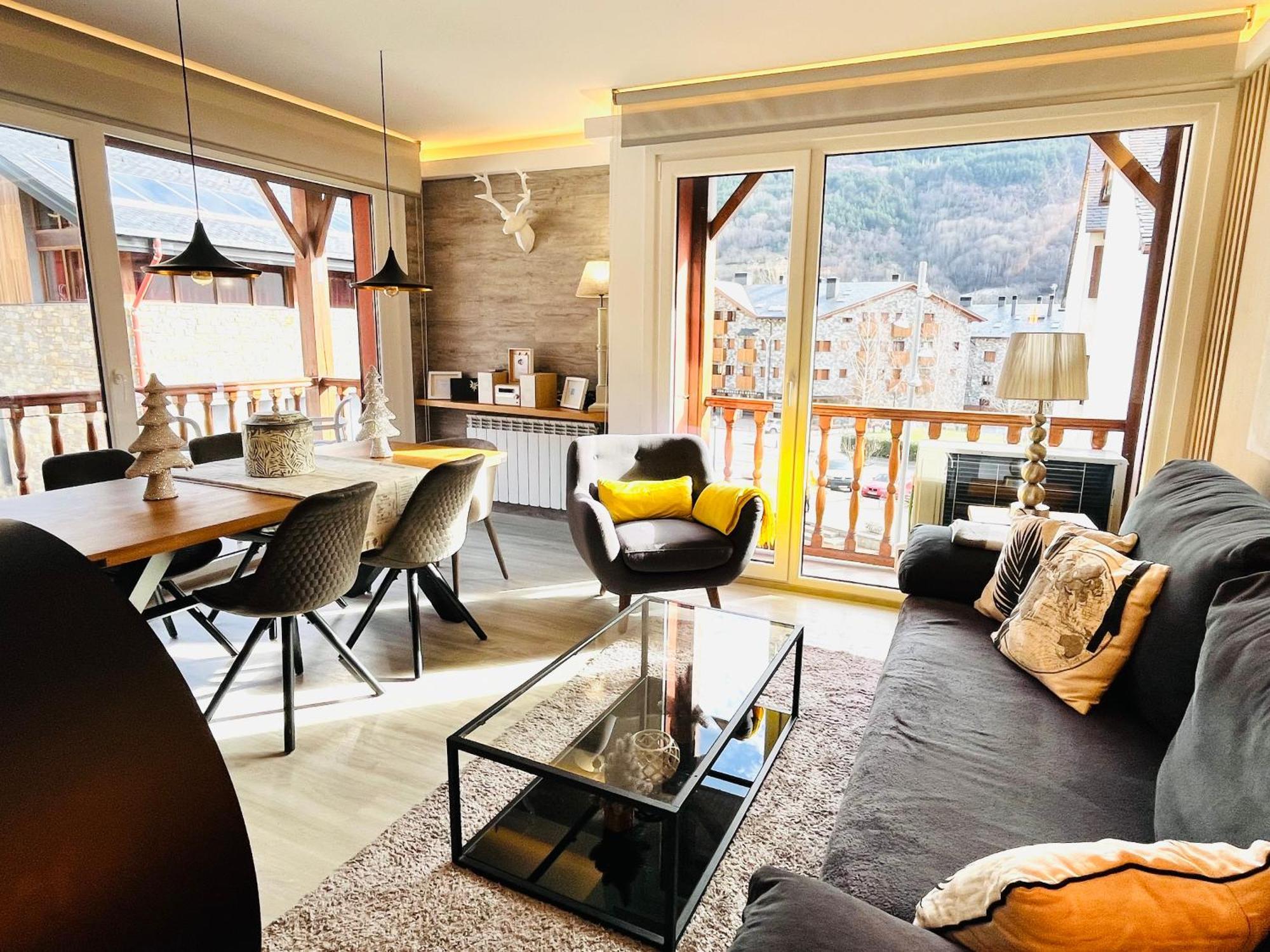Up Benasque Flor De Nieve Apartman Kültér fotó