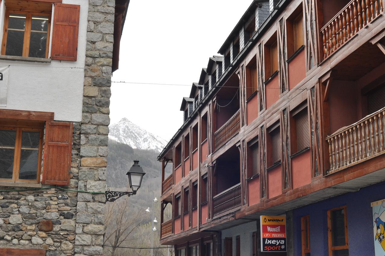 Up Benasque Flor De Nieve Apartman Kültér fotó